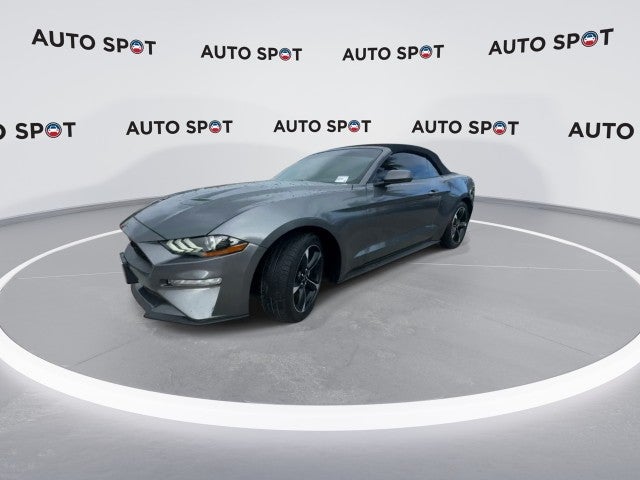 2022 Ford Mustang EcoBoost