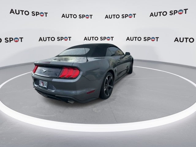 2022 Ford Mustang EcoBoost