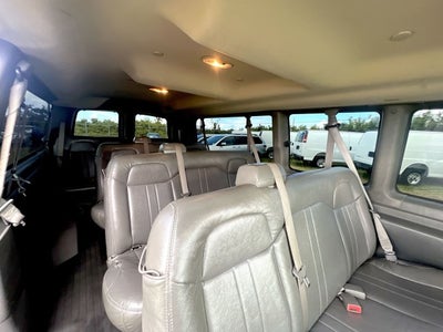 2016 Chevrolet Express Passenger 3500 LS