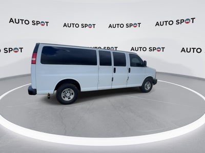 2016 Chevrolet Express Passenger 3500 LS