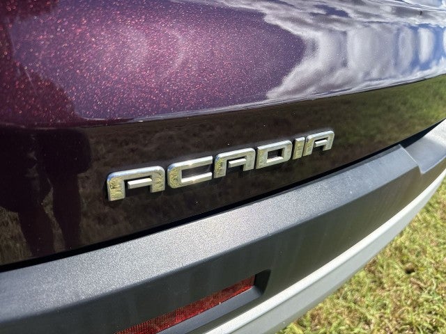 2017 GMC Acadia SLE