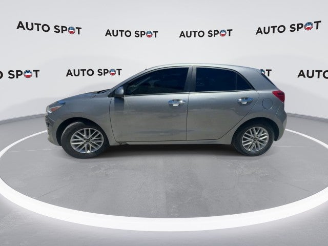 2022 Kia Rio 5-Door S
