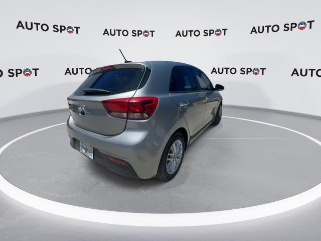 2022 Kia Rio 5-Door S