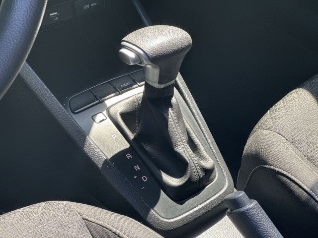 2022 Kia Rio 5-Door S