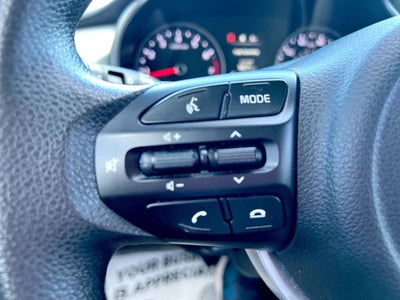 2022 Kia Rio 5-Door S
