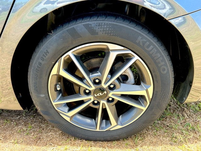 2022 Kia Forte FE