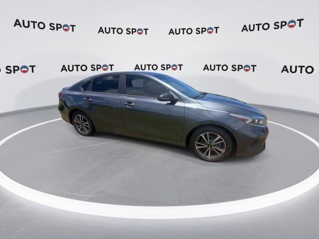 2022 Kia Forte FE