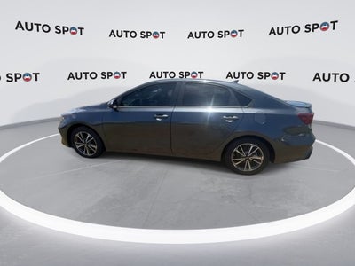 2022 Kia Forte FE
