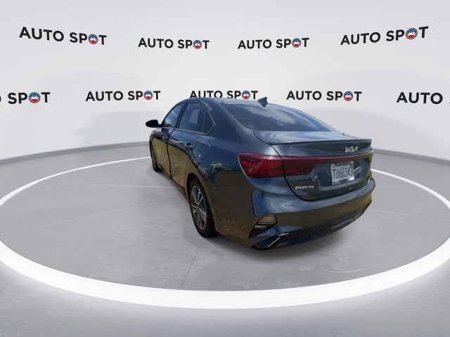 2022 Kia Forte FE