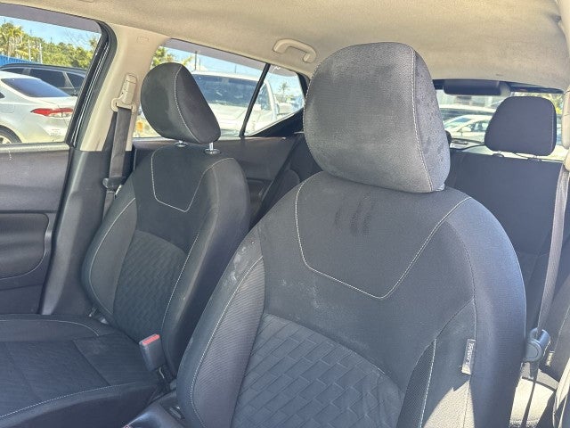 2022 Nissan Kicks S