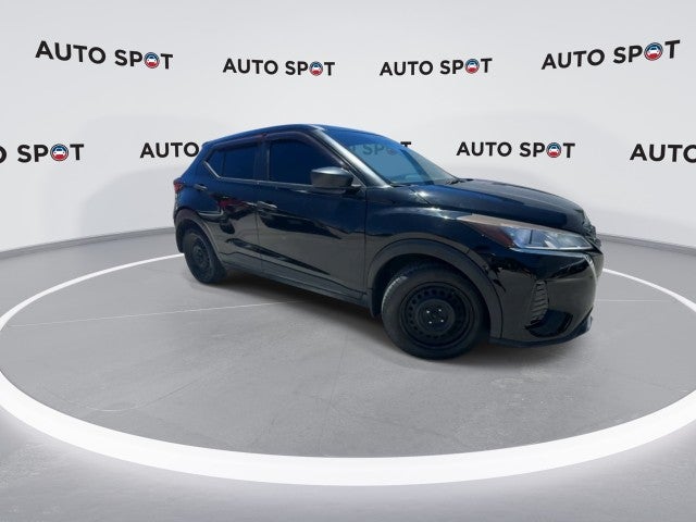 2022 Nissan Kicks S