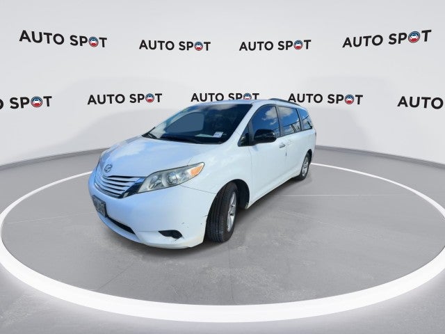2016 Toyota Sienna LE AAS