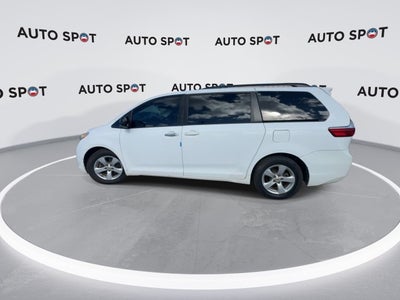 2016 Toyota Sienna LE AAS