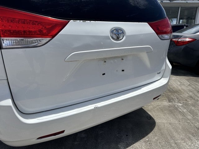 2014 Toyota Sienna LE AAS