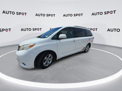 2014 Toyota Sienna LE AAS