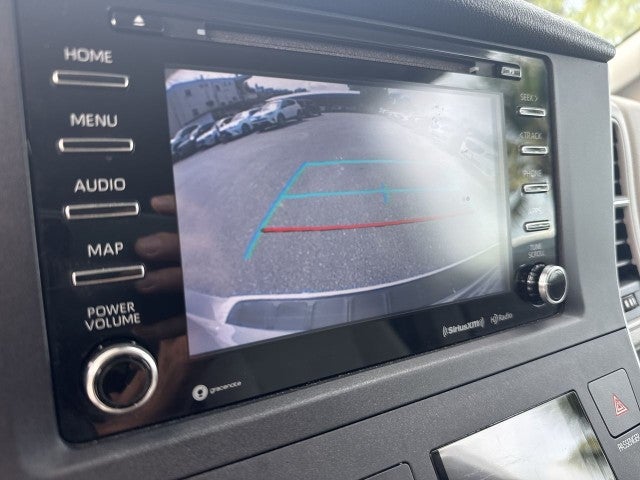 2020 Toyota Sienna LE Auto Access Seat