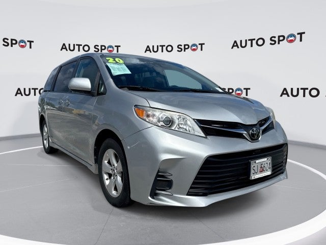 2020 Toyota Sienna LE Auto Access Seat