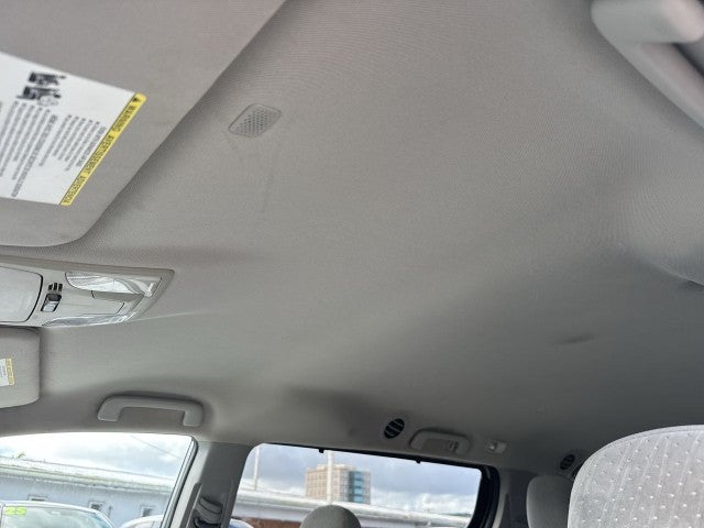 2020 Toyota Sienna LE Auto Access Seat