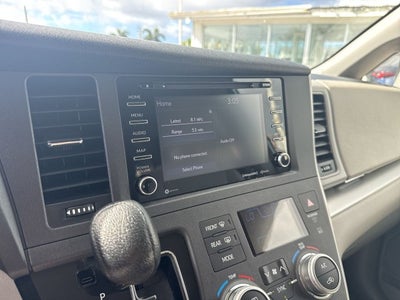 2020 Toyota Sienna LE Auto Access Seat