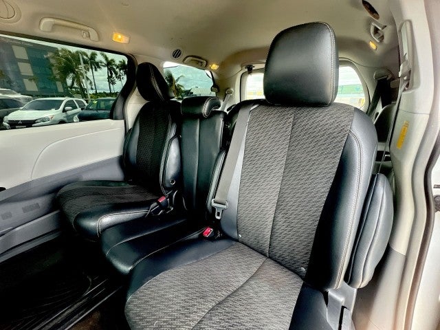 2014 Toyota Sienna SE