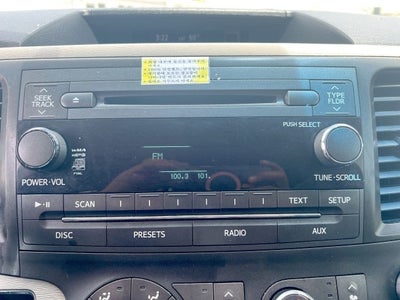 2014 Toyota Sienna SE