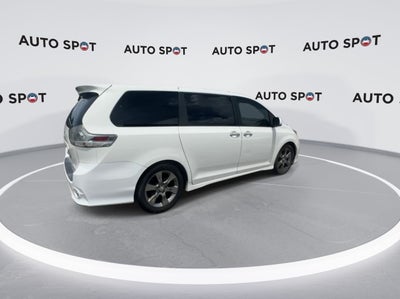 2014 Toyota Sienna SE