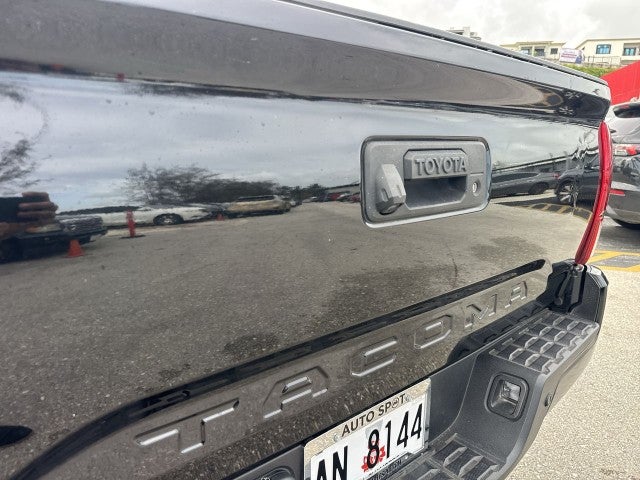 2018 Toyota Tacoma SR