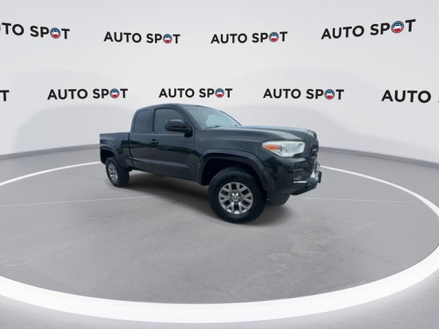 2018 Toyota Tacoma SR
