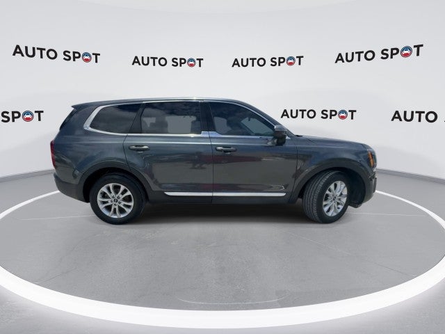 2022 Kia Telluride LX
