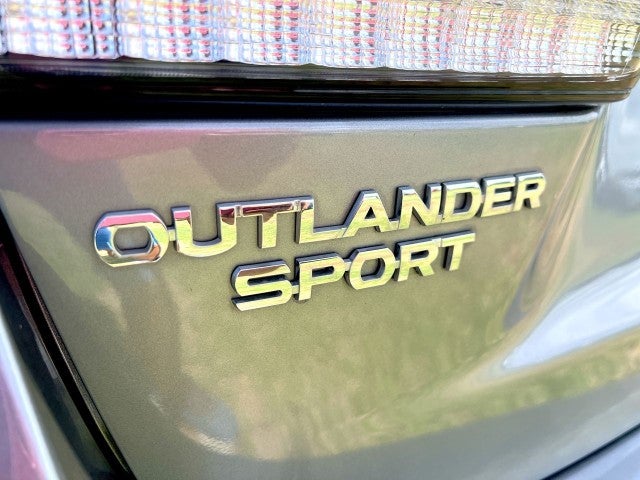 2022 Mitsubishi Outlander Sport SE