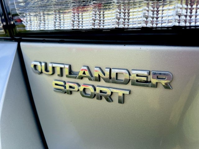 2022 Mitsubishi Outlander Sport SE