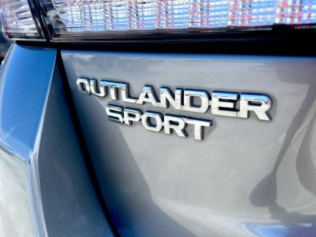 2022 Mitsubishi Outlander Sport SE