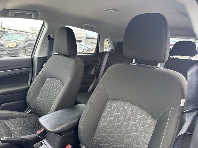 2022 Mitsubishi Outlander Sport SE