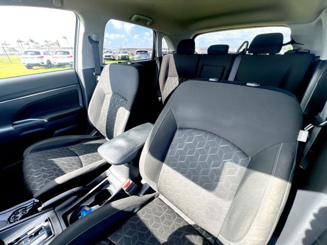 2023 Mitsubishi Outlander Sport SE