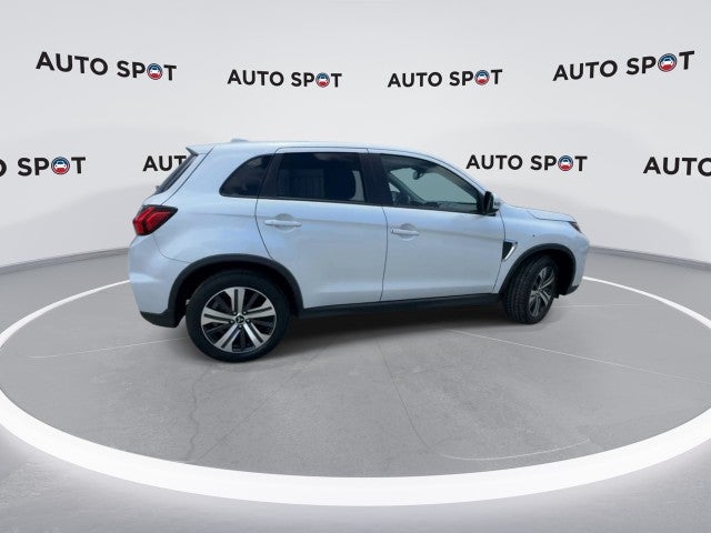 2022 Mitsubishi Outlander Sport SE