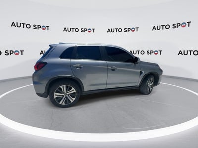 2023 Mitsubishi Outlander Sport SE