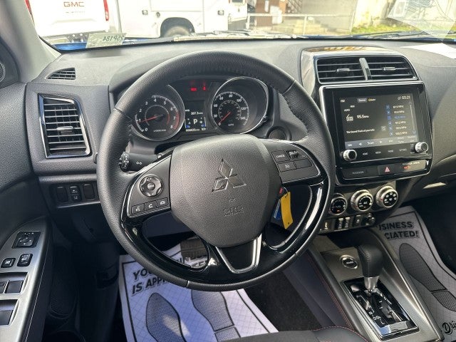 2025 Mitsubishi Outlander Sport SEL