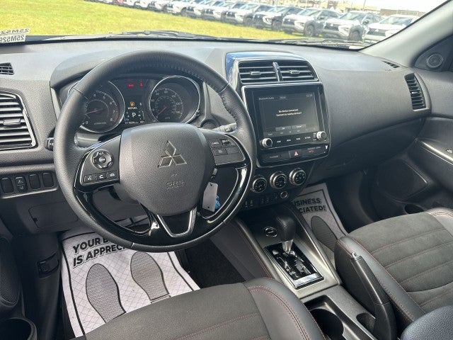 2025 Mitsubishi Outlander Sport SEL