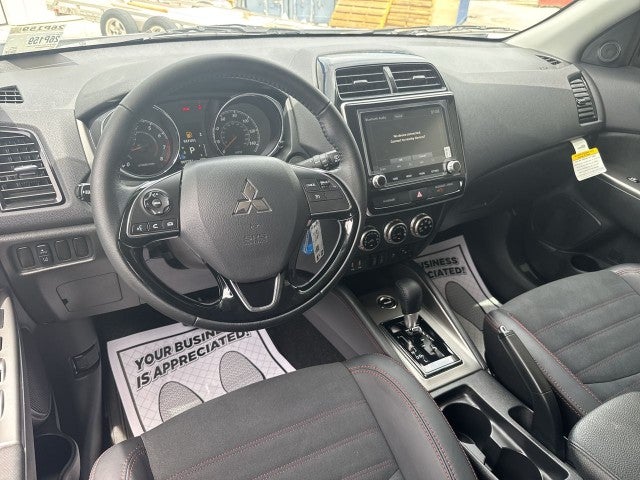 2025 Mitsubishi Outlander Sport SEL