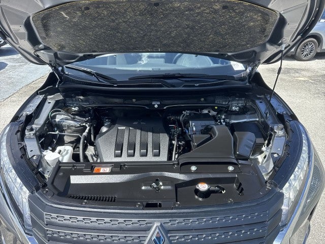 2025 Mitsubishi Eclipse Cross Base