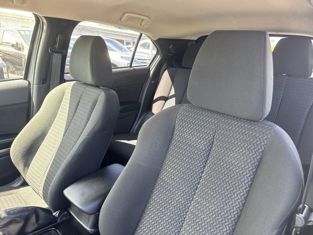 2025 Mitsubishi Eclipse Cross Base