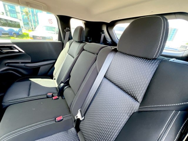 2022 Mitsubishi Outlander ES