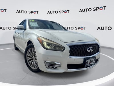 2016 INFINITI Q70L 4dr Sdn V6 RWD