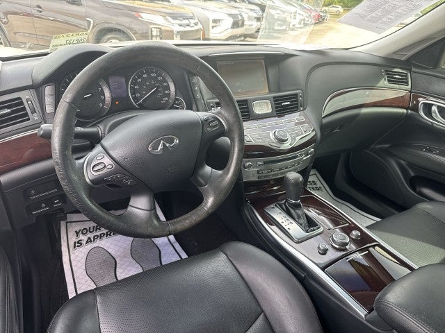 2016 INFINITI Q70L 4dr Sdn V6 RWD