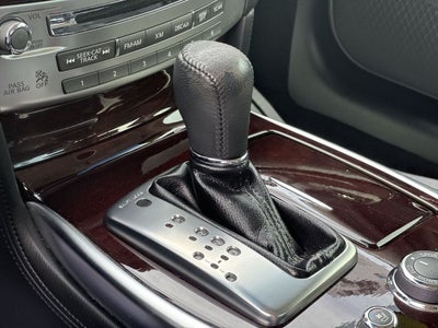 2016 INFINITI Q70L 4dr Sdn V6 RWD