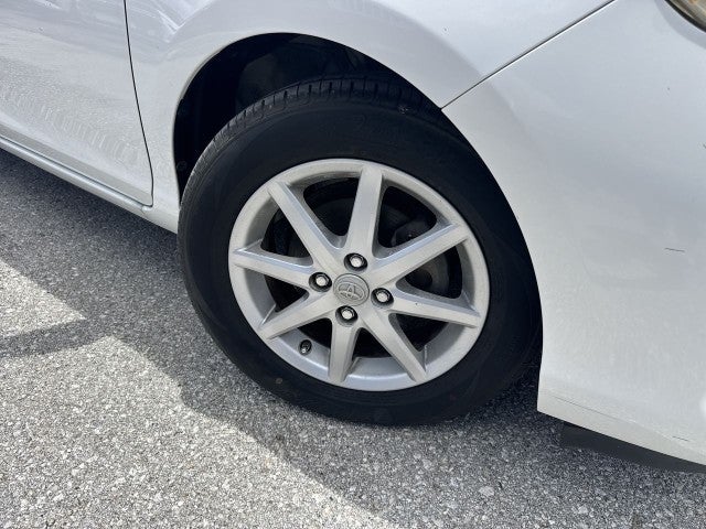 2013 Toyota Prius c One