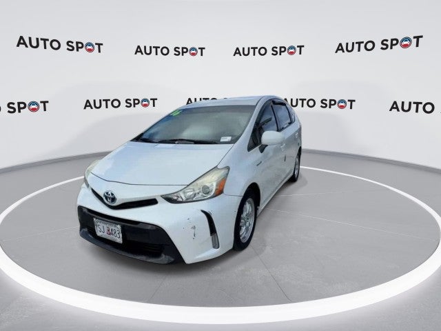 2016 Toyota Prius v Two