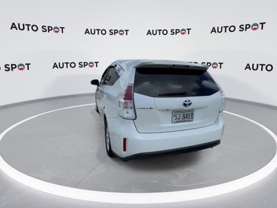 2016 Toyota Prius v Two