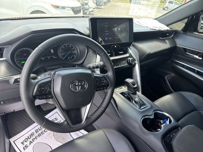 2024 Toyota Venza LE