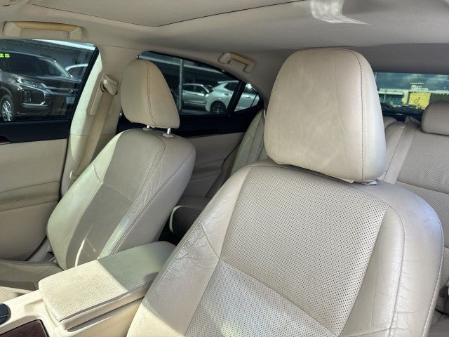 2013 Lexus ES 350 4dr Sdn